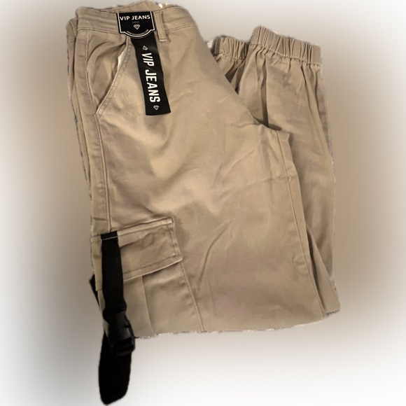 VIP Jeans Relaxed Joggers Essentials Khaki Relaxed Size 9/10 Stretch Cargos NWT - Picture 2 of 15